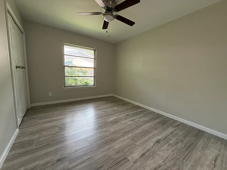 3623 Invicta Dr — Photo 8