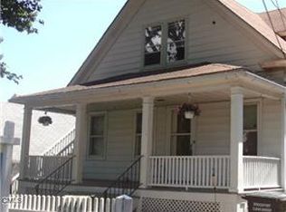 237 Sylvan St, Bridgeport, CT 06606