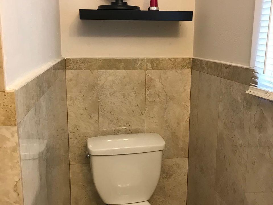 1st image of 1521 Bayram Dr #1521