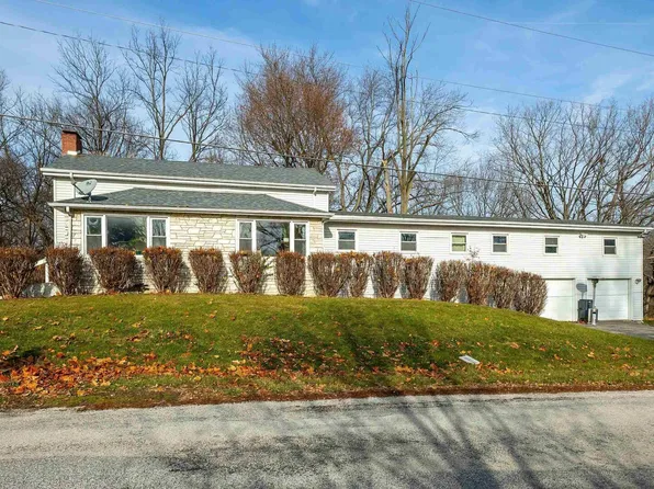 710 Shepherd St, Port Byron, IL 61275