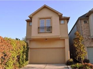 5739 Darling St, Houston, TX 77007