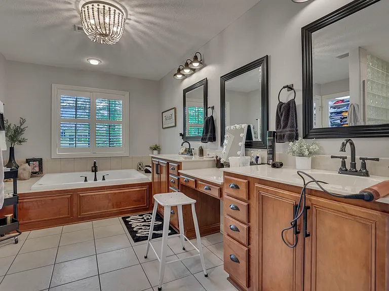 7097 Pleasant Colony Cir — Photo 57