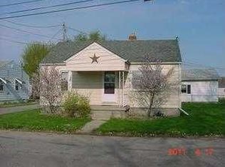 100 Holly St, Connersville, IN 47331
