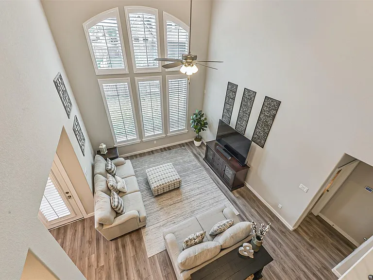18407 Kilbowie Pl — Photo 8