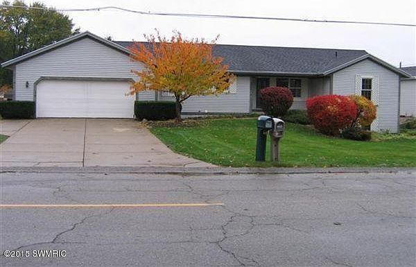 1st image of 4843 40th Ave