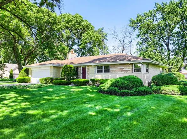 1111 Drake Ave, Prospect Heights, IL 60070