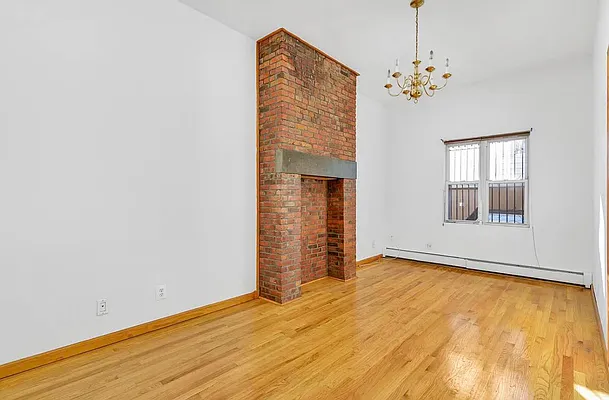 Rented by Compass | media 11