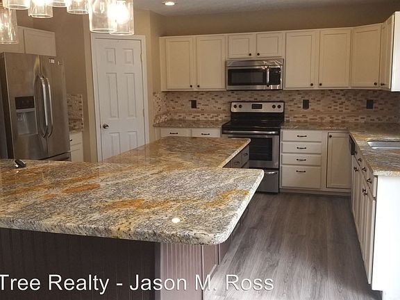 2nd image of 2275 Ross Estates Dr