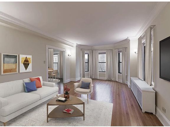3rd image of 402 W Fullerton Pkwy #101W