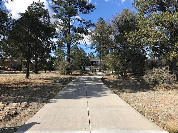 2nd image of 1930 W Shadow Valley Dr