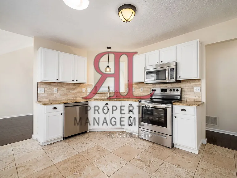 5333 Timber Grove Dr — Photo 8