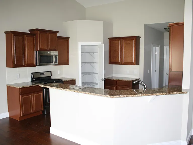 52 Cobblestone Ln — Photo 11