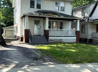 974 Elbon Rd, Cleveland Heights, OH 44121