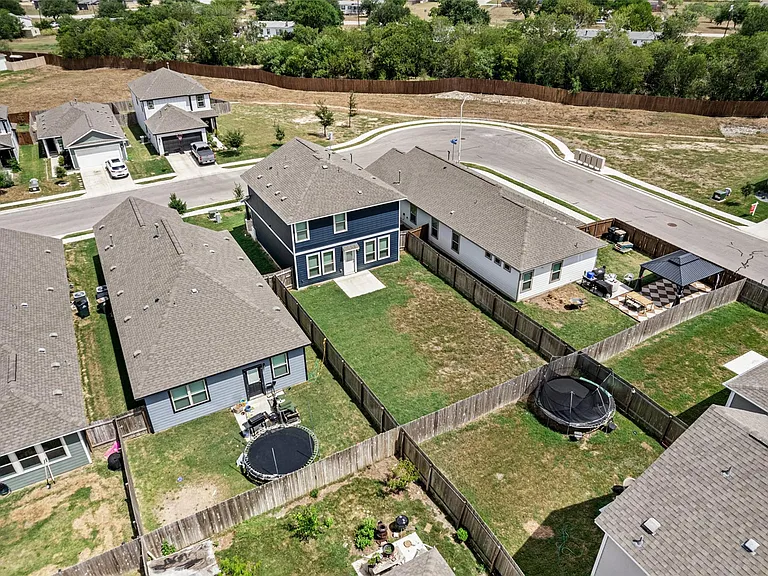 6915 Tiznow Ln — Photo 24