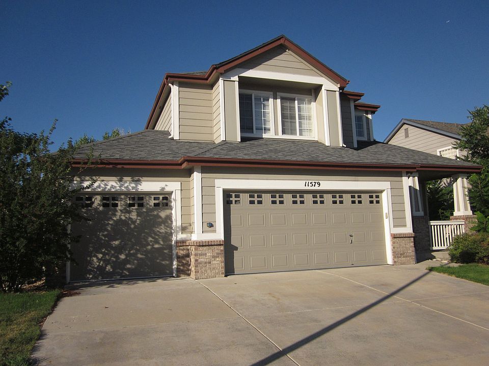 3 Car Garage