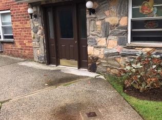 30 Bay Ter APT 2D, Staten Island, NY 10306