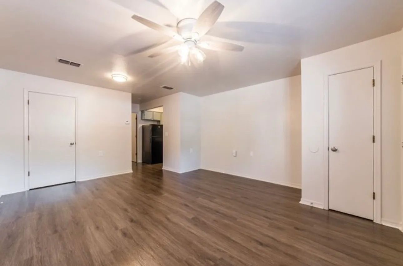 1 bed, 525 sqft, $1,200 — Photo 1