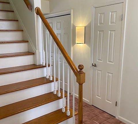 4th image of 6355 Stanford Ct