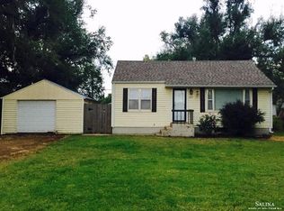 617 Smith Ave, Salina, KS 67401