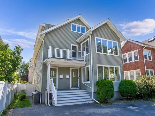 20 Mystic Valley Pkwy, Arlington, MA 02474