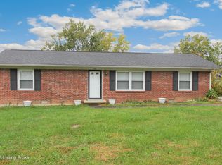 221 Lynn Dr, Lawrenceburg, KY 40342
