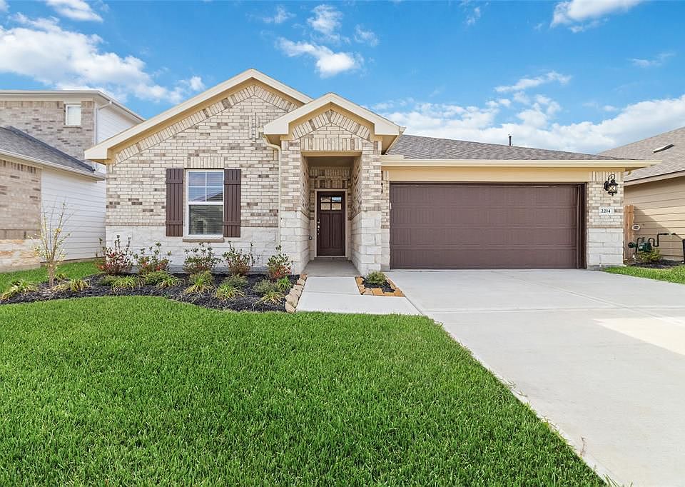 1st image of 2214 Royal Ann Way