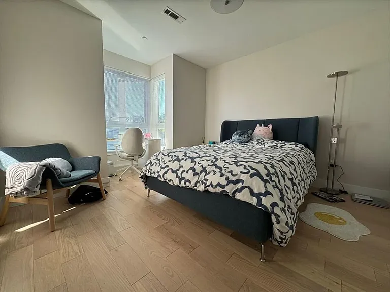 1975 Massachusetts Ave #202 — Photo 6