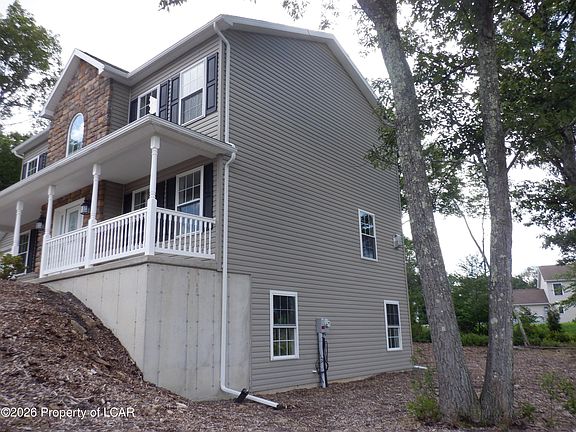 3rd image of 103 Charlwood Dr