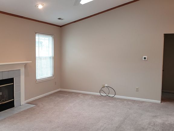 4th image of 8315 Southern Springs Dr