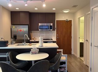 3333 Sexsmith Rd #808, Richmond, BC V6X 0R7