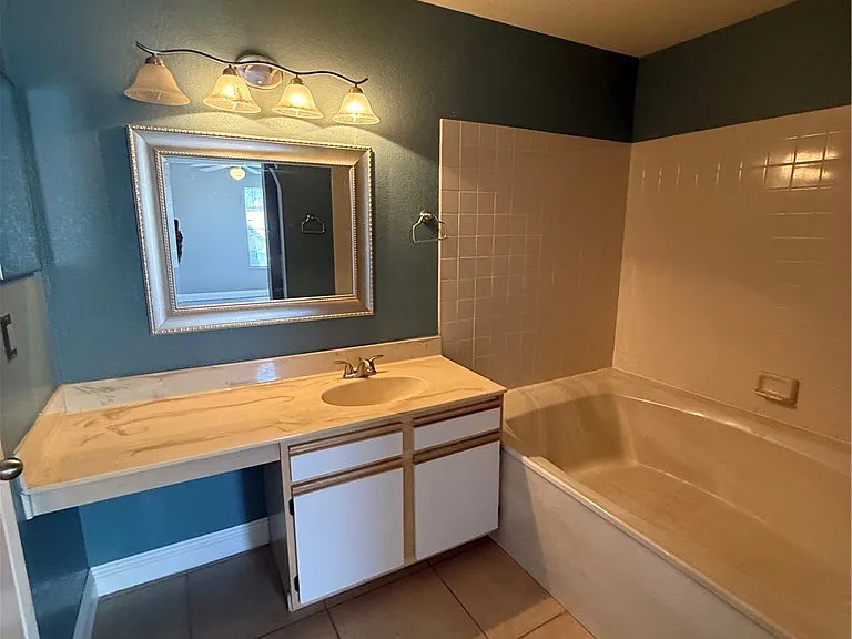 2200 S Fort Apache Rd #2008 — Photo 11