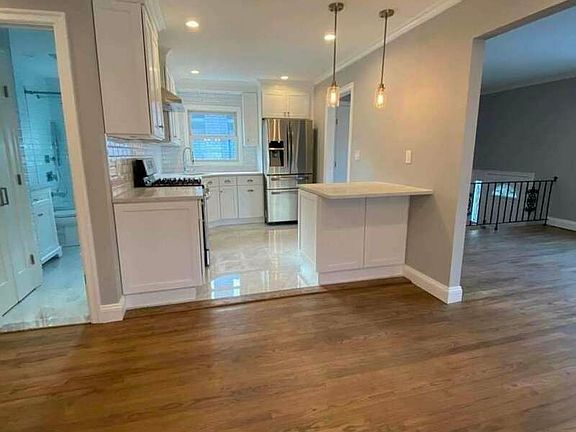 5th image of 141-64 South Dr #1F