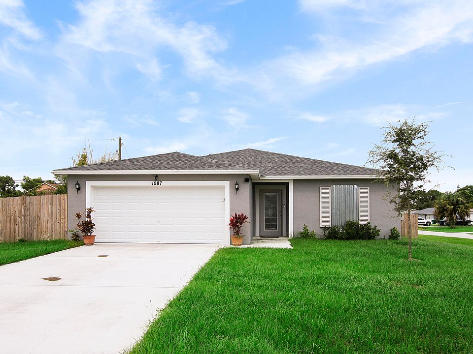 1st image of 1987 SW Gold Ln