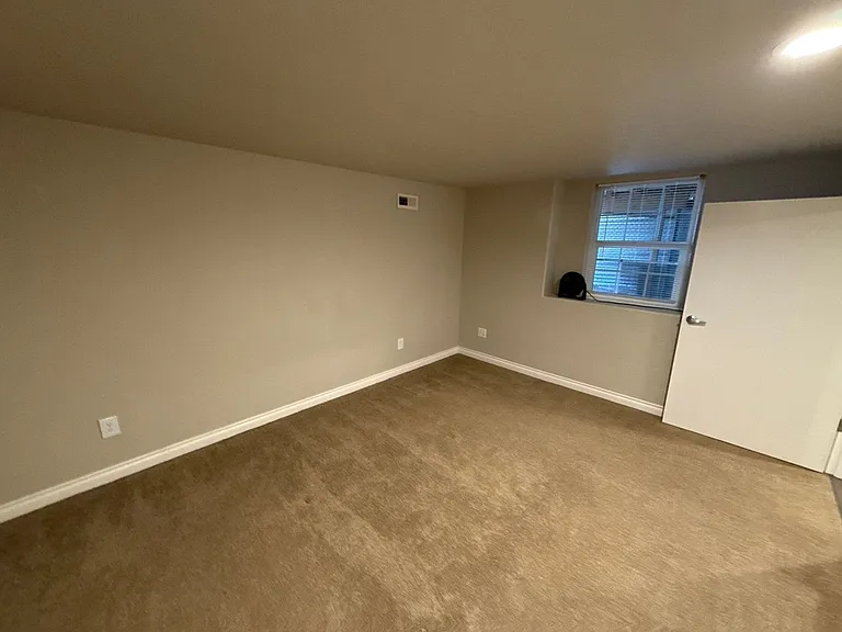 696 Eisenhower Ct NW #ADU — Photo 12