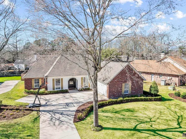 18830 Wildlife Way Dr, Baton Rouge, LA 70817