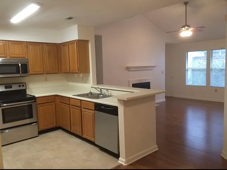 125 Parkwood Dr — Photo 14