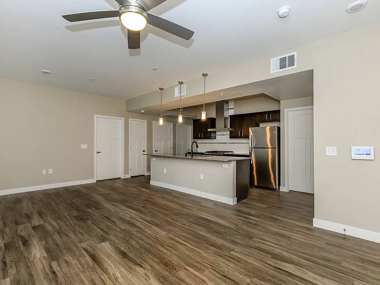 C1 1253 SQ FT 3 Bed 2 Bath