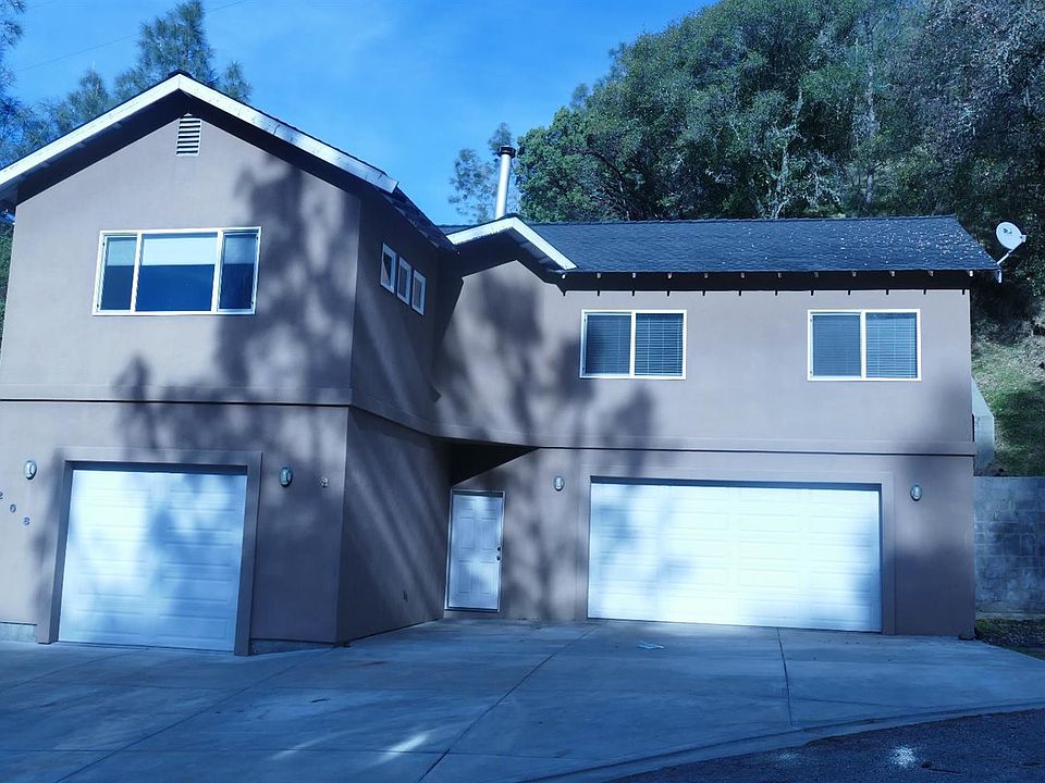 1st image of 208 Blue Cove Court