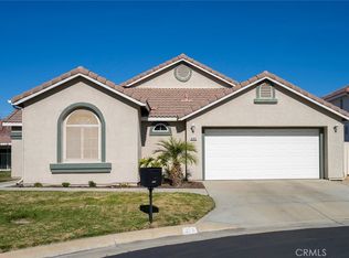 809 Perla Ct, San Jacinto, CA 92583
