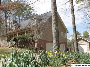 6711 Quail Hollow Dr NW, Fort Payne, AL 35967