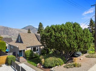 1060 Pleasant St, Kamloops, BC V2C 3B8
