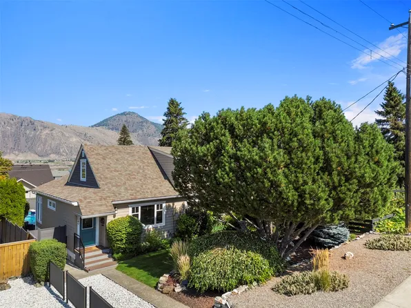 1060 Pleasant St, Kamloops, BC V2C 3B8