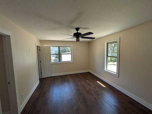 5th image of 1504 Cynthia St
