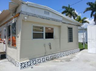 6515 15th St E #B02, Sarasota, FL 34243