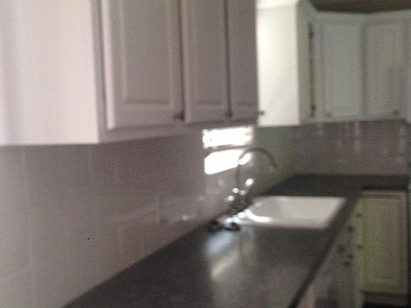 Kitchen with all appliances