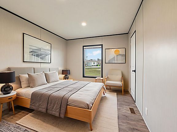 Comfortable Secondary Bed