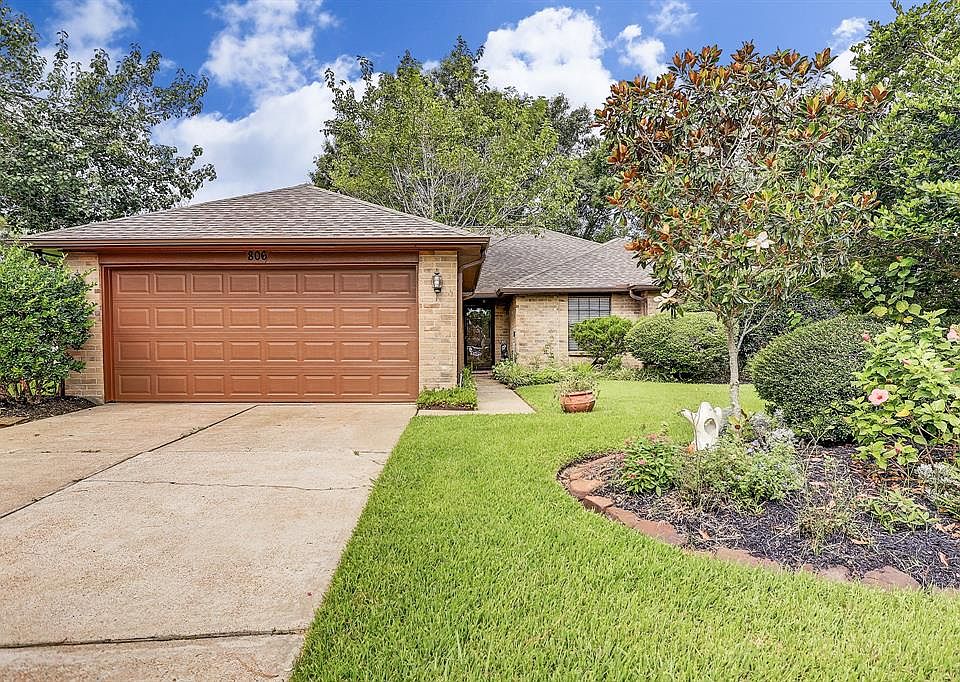 1st image of 806 Birchview Ct