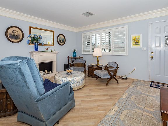 3rd image of 7721 E Las Flores Ave