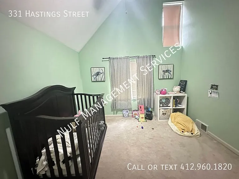 331 Hastings St — Photo 9