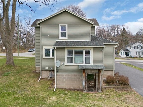 4th image of 3627 Walworth Rd
